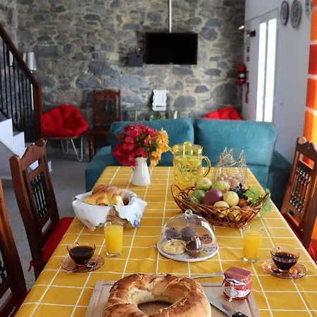 Quinta Terezinha Ribeira Brava