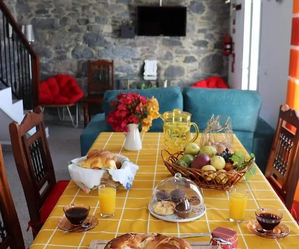 Quinta Terezinha Ribeira Brava